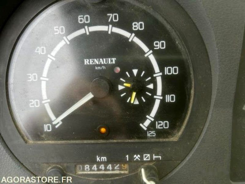Autocaravana Renault S180: foto 11