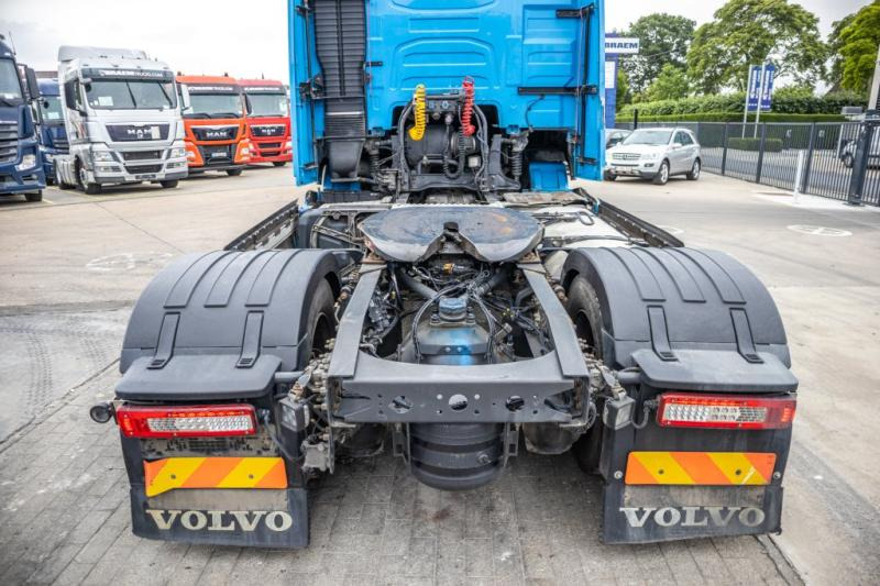 Cabeza tractora Volvo FH 540: foto 6