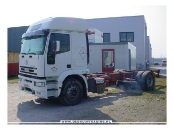 Iveco 260E 27 4X2 long chassis - Camión chasis