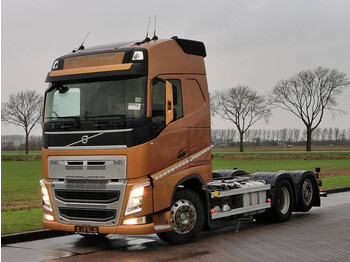 Camión chasis Volvo FH 460