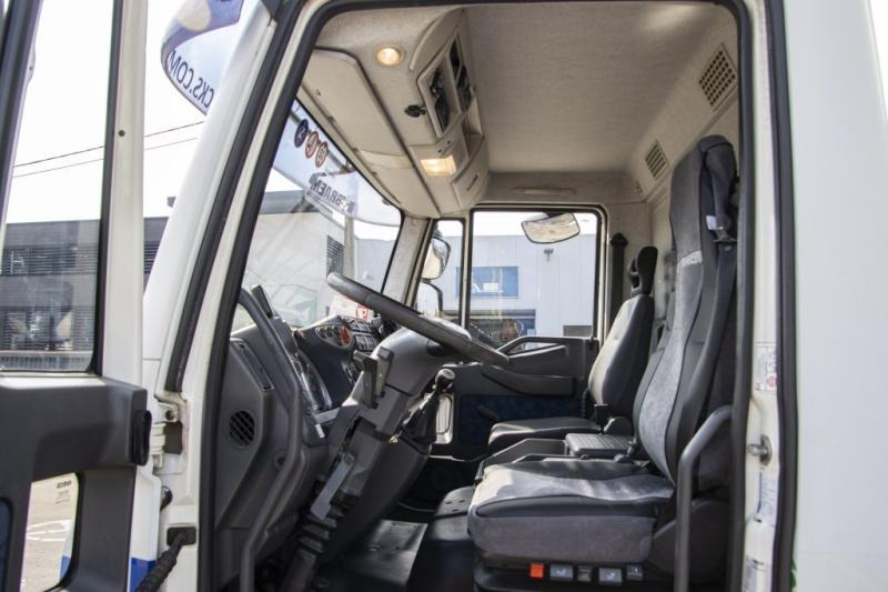 Camión caja cerrada Iveco EUROCARGO 90E18- E5 +Porte-bagages réglable: foto 5