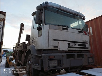 Camión portacontenedor de cadenas para transporte de contenedores Iveco Eurotech 190 E: foto 1