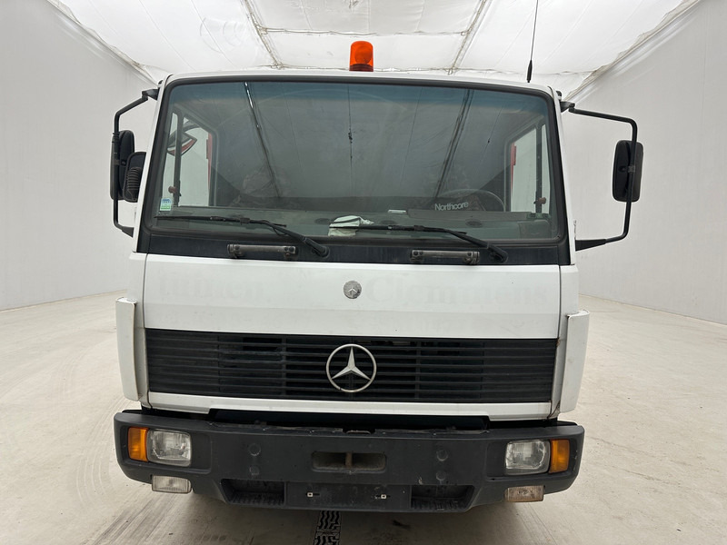 Camión volquete Mercedes-Benz Ecoliner 817: foto 2