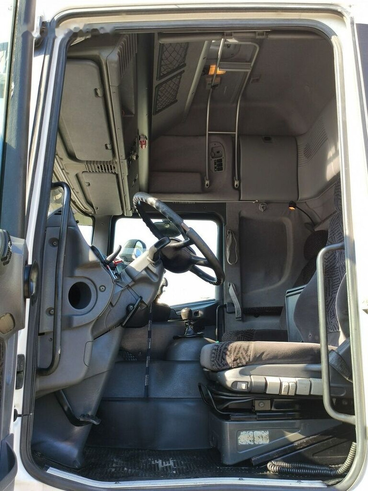 Camión caja abierta, Camión grúa Scania 124L 420: foto 8