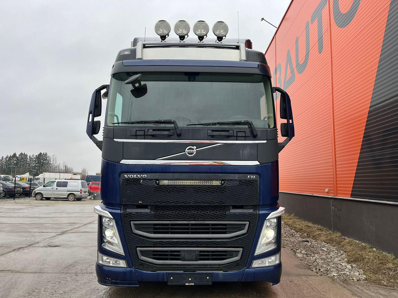 Camión chasis Volvo FH 500 6x2 FOR SALE AS CHASSIS ! / CHASSIS L=7400 mm: foto 4