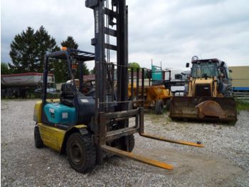 Komatsu FD25T  - Carretilla elevadora diésel