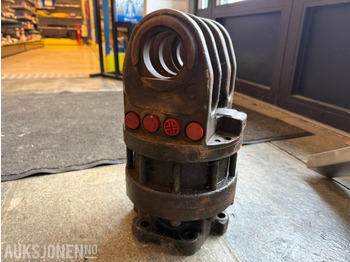 Indexator G121 tiltrotator - Implemento