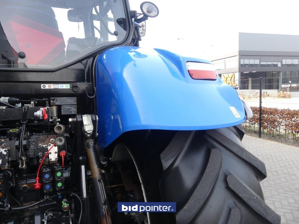 Tractor New Holland T7.260 4WD: foto 10