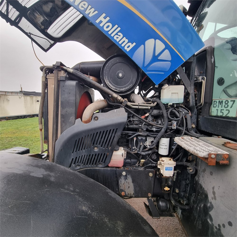 Tractor New Holland T 8050 Class 5: foto 26