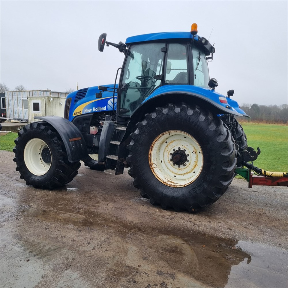 Tractor New Holland T 8050 Class 5: foto 3