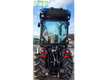 Tractor New Holland t4.120vcabstagev: foto 4