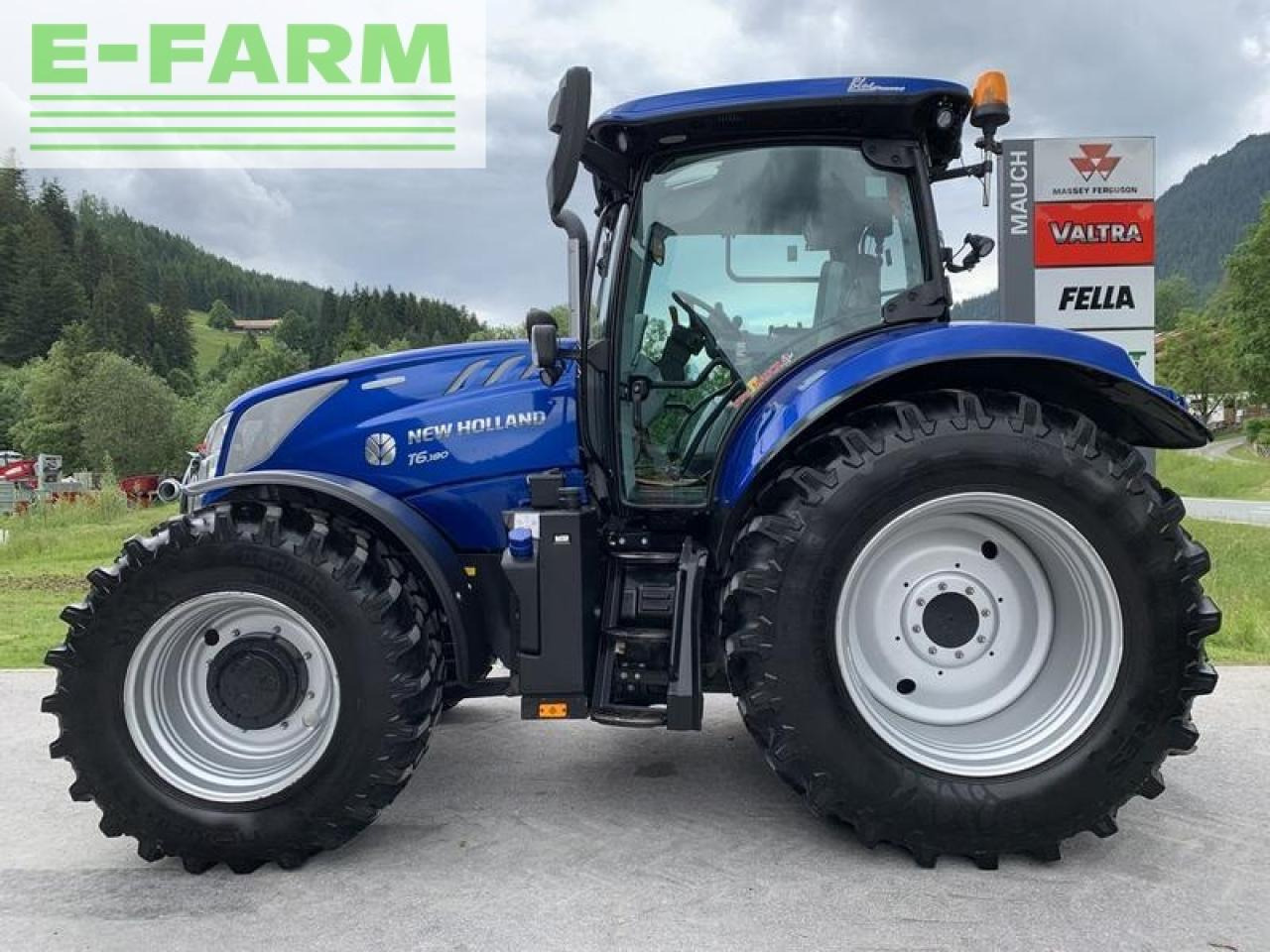 Tractor New Holland t6.180 dc: foto 7