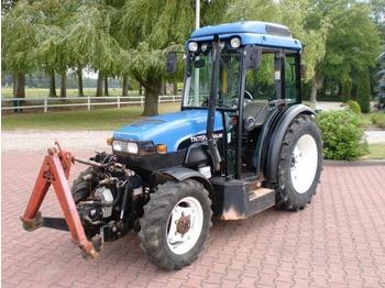 New Holland TN75N 4x4 - Tractor