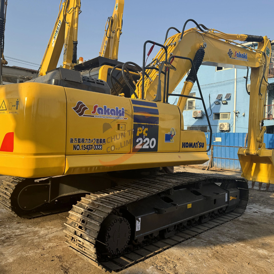 Excavadora de cadenas 90% New Used Komatus excavator Well-Maintained Pc220-8mo PC200-8 in good condition for sale: foto 2