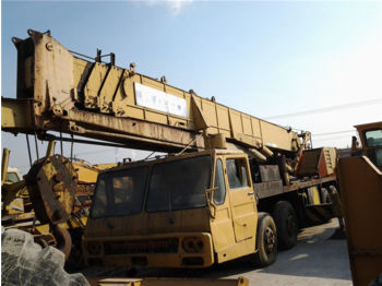 KATO NK350 - Autogrúa