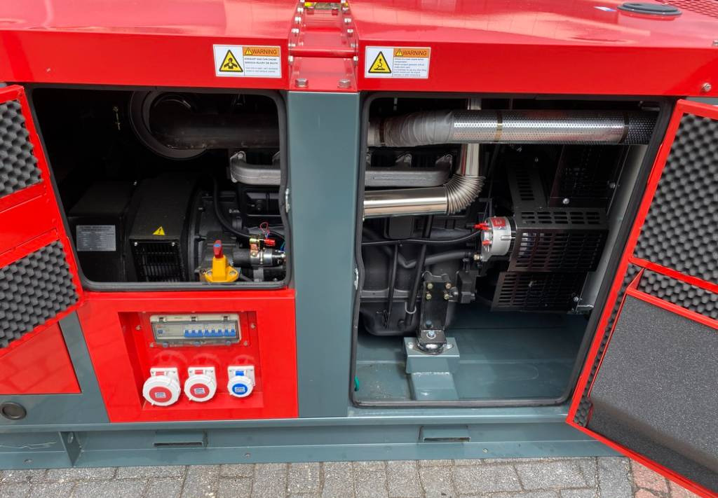 Generador industriale Bauer GFS-120KW ATS 150KVA Diesel Generator 400/230V NEW: foto 8