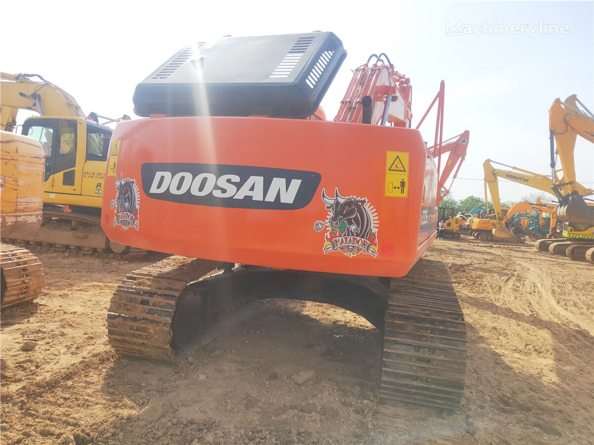 Excavadora de cadenas Doosan DH225: foto 7