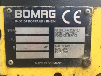 Bomag BW 71 E - Plancha reversible