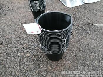 Equipo de construcción Unused 3 Gallon Builders Bucket (20 of): foto 1