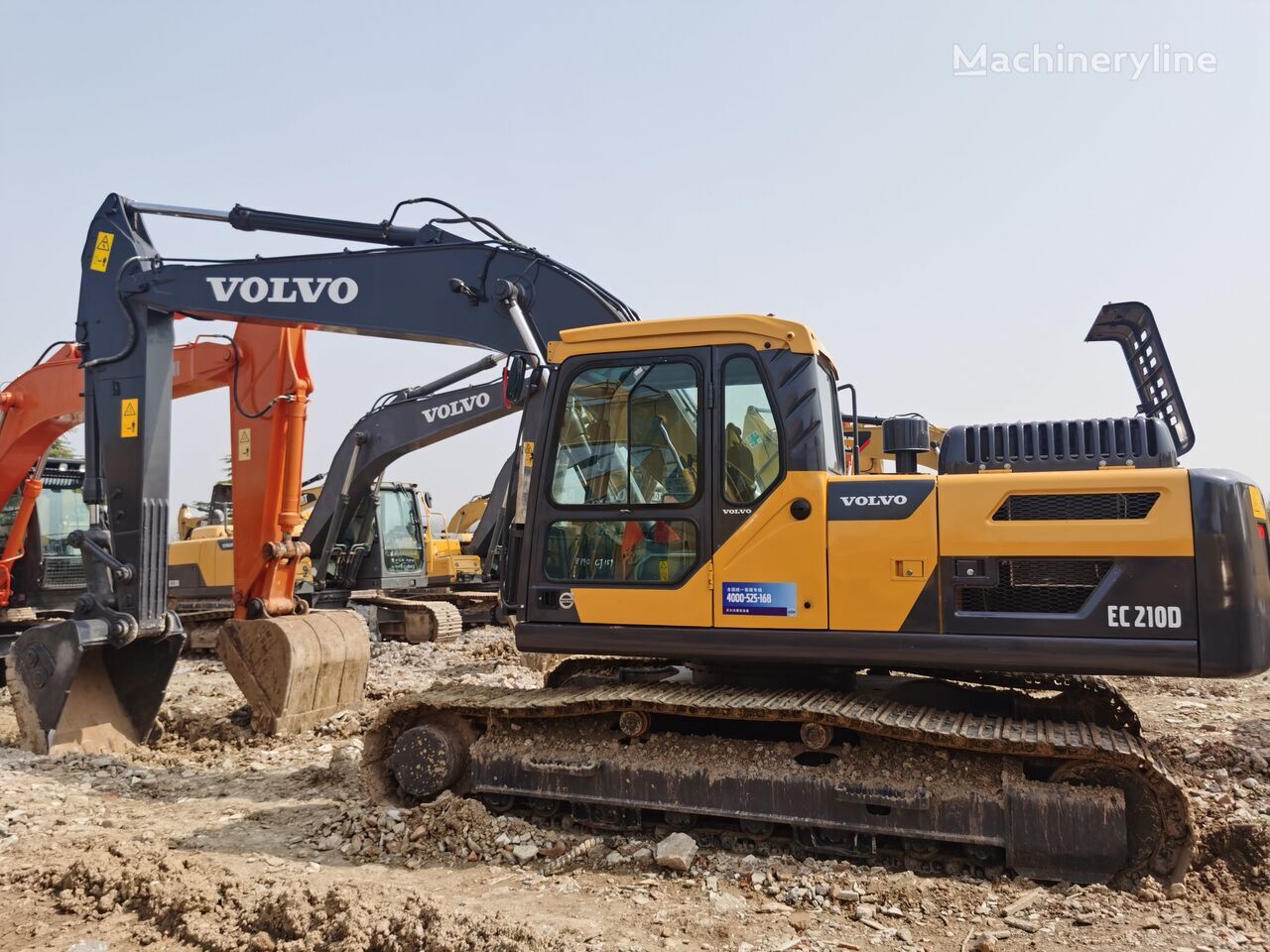 Excavadora de cadenas Volvo EC210D: foto 6