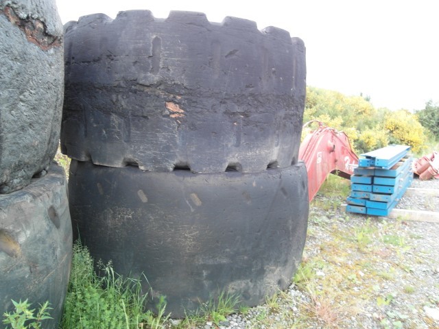 Neumático para Maquinaria de construcción CAT 992 C: foto 2