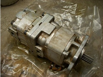 Komatsu (54) pump for transmission - Getriebepumpe - Recambio