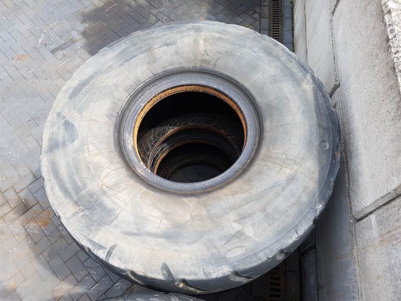 Neumático para Maquinaria de construcción Recaflex 26.5-25 - Tyre/Reifen/Band: foto 3