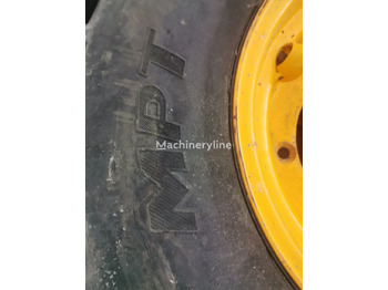 Neumático para Retroexcavadora nuevo Solideal 405/70-20: foto 3