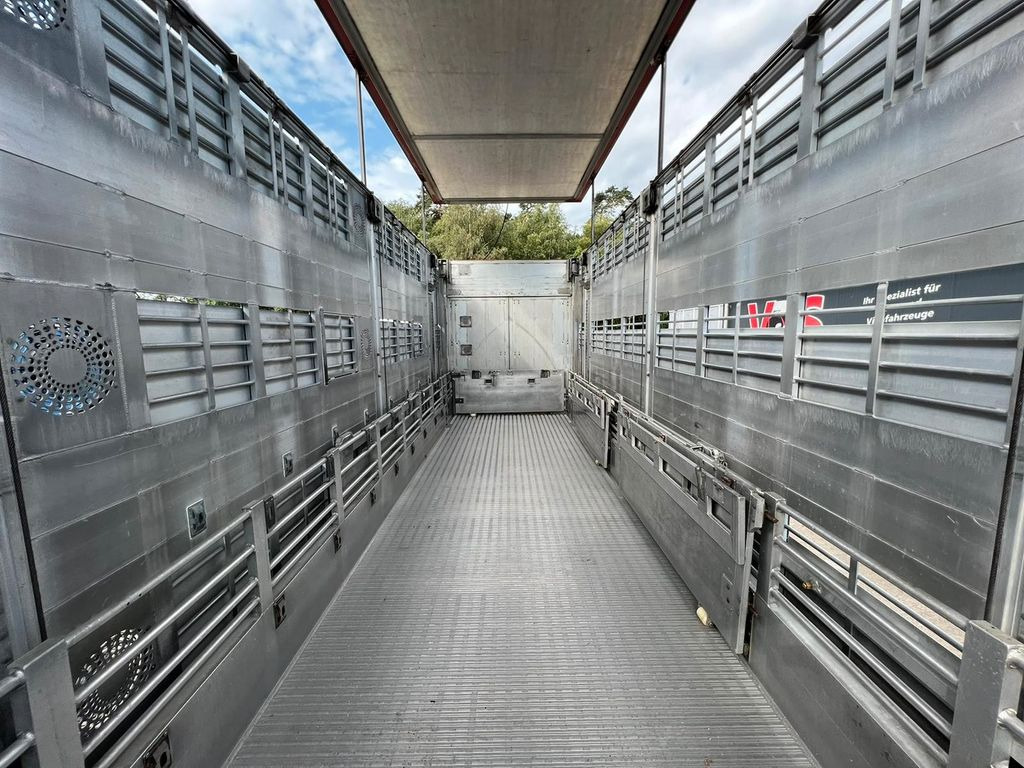 Remolque transporte de ganado FINKL VAT22 3.Stock Tränke,Hubdach: foto 9