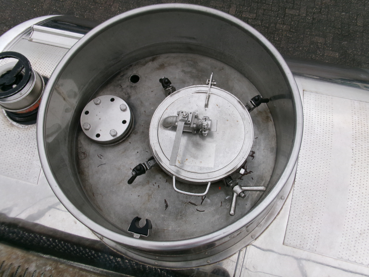 Semirremolque cisterna para transporte de substancias químicas Magyar Chemical tank inox 22.5 m3 / 1 comp ADR 29-05-2024: foto 16