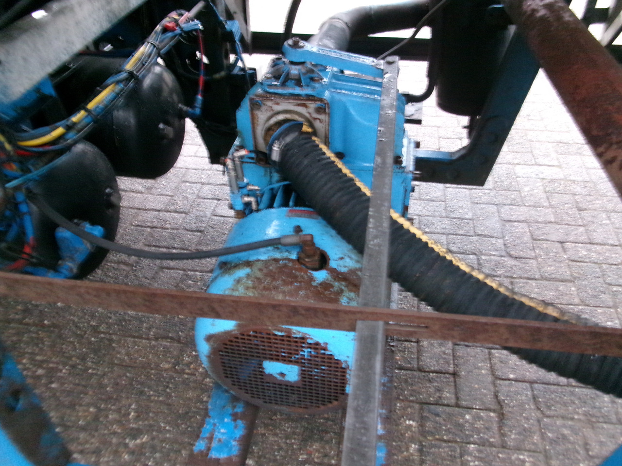 Leasing para Whale Vacuum tank inox 30 m3 / 1 comp + pump Whale Vacuum tank inox 30 m3 / 1 comp + pump: foto 9