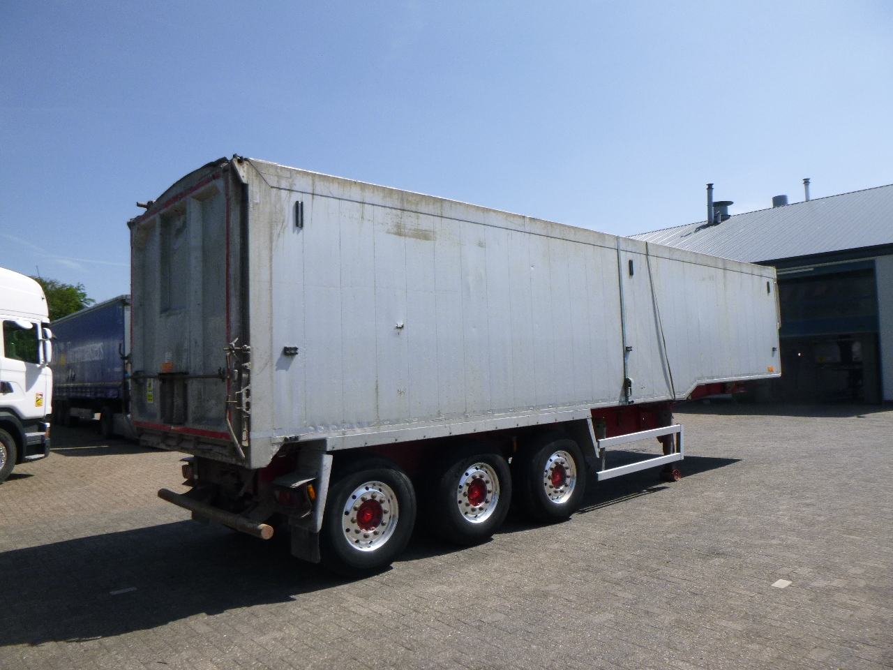 Semirremolque volquete Wilcox Tipper trailer alu 55 m3 + tarpaulin: foto 4
