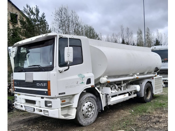Camión cisterna DAF CF 75