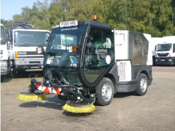 Barredora Nilfisk City Ranger CR3500 street sweeper