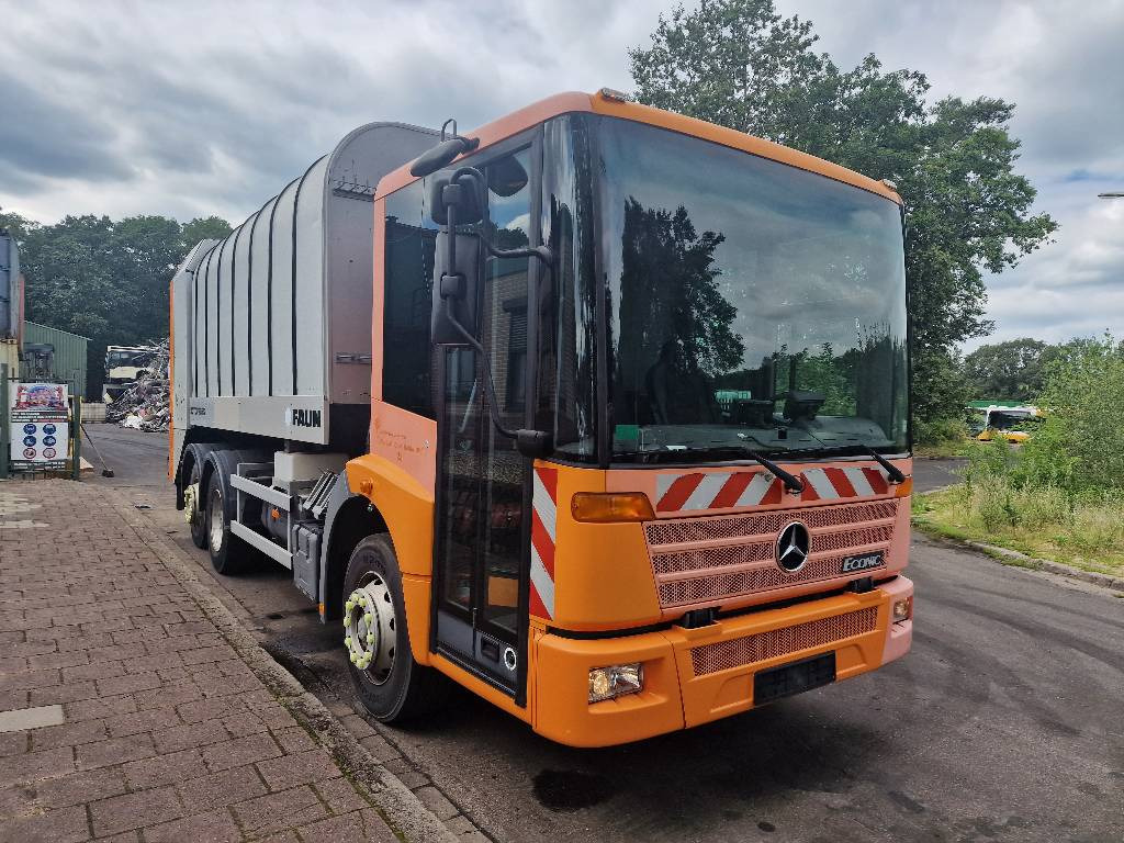 Camión de basura Mercedes-Benz Econic 2628 for sale - the Netherlands: foto 3