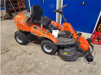Husqvarna R 214C  - Tractor municipal