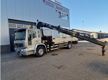 Volvo FL 618 Hiab crane 122bs - Camión grúa: foto 1