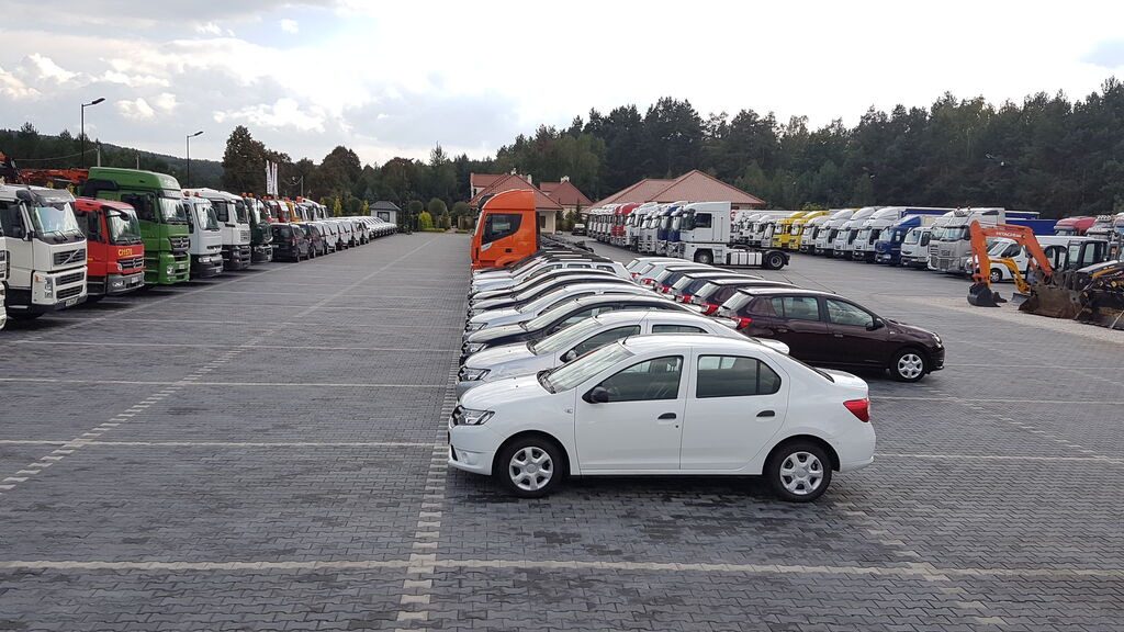 DUETDUDA - Vehículos municipales RENAULT undefined: foto 12