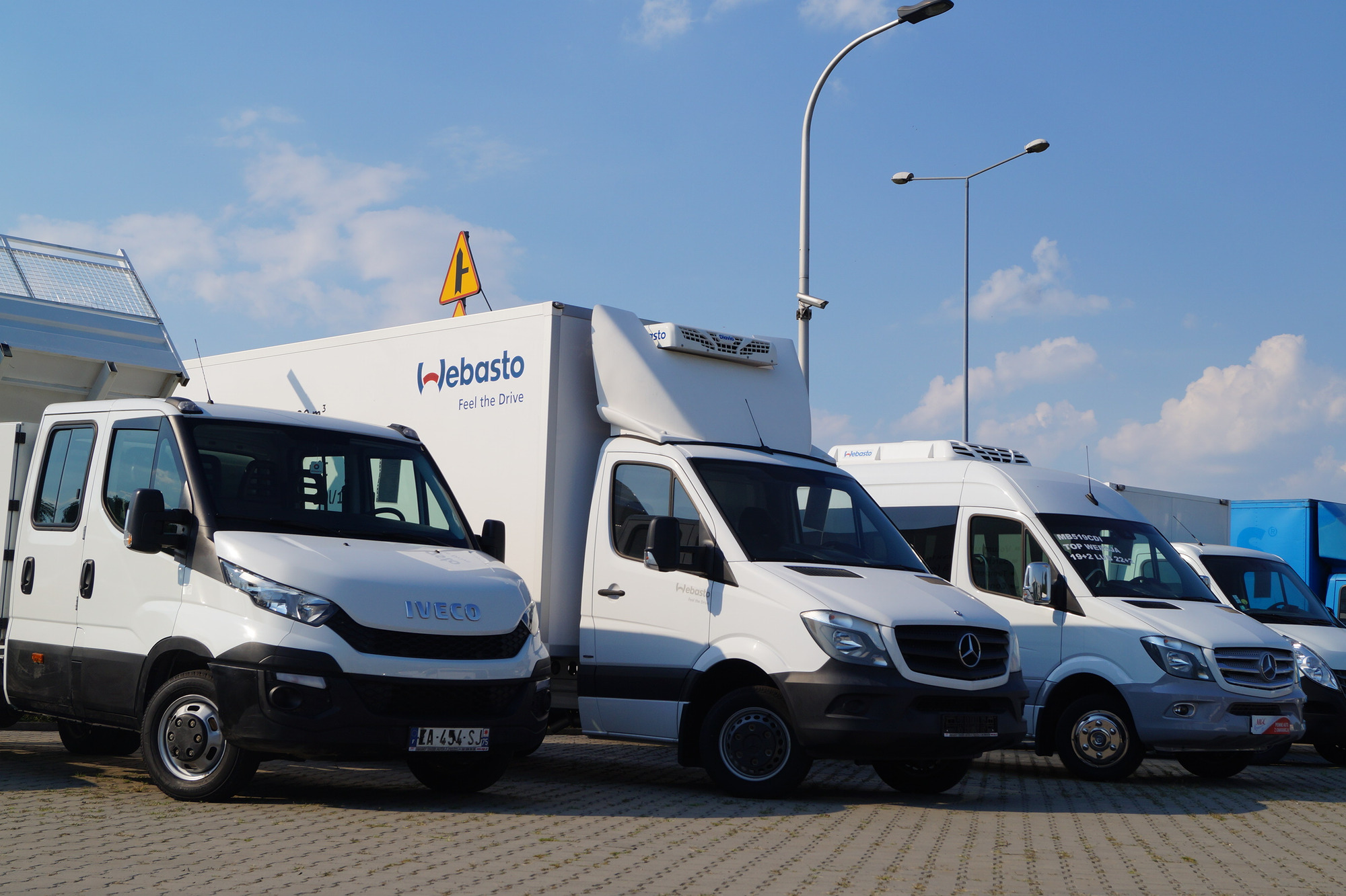MGC CENTRUM SAMOCHODOW DOSTAWCZYCH - Vehículos municipales MERCEDES-BENZ undefined: foto 10