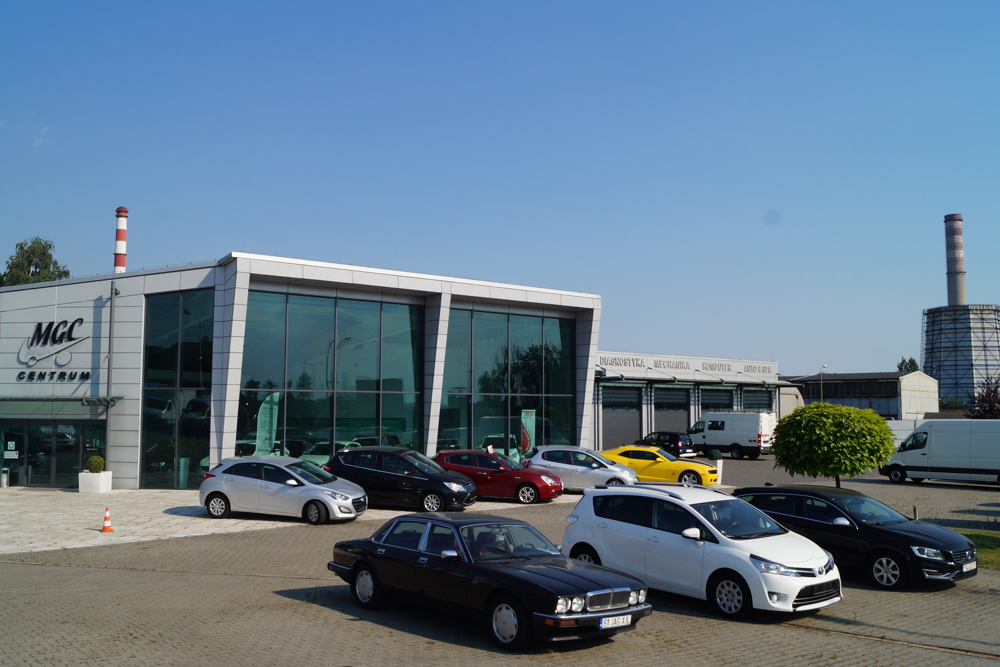 MGC CENTRUM SAMOCHODOW DOSTAWCZYCH - Vehículos municipales MERCEDES-BENZ undefined: foto 7