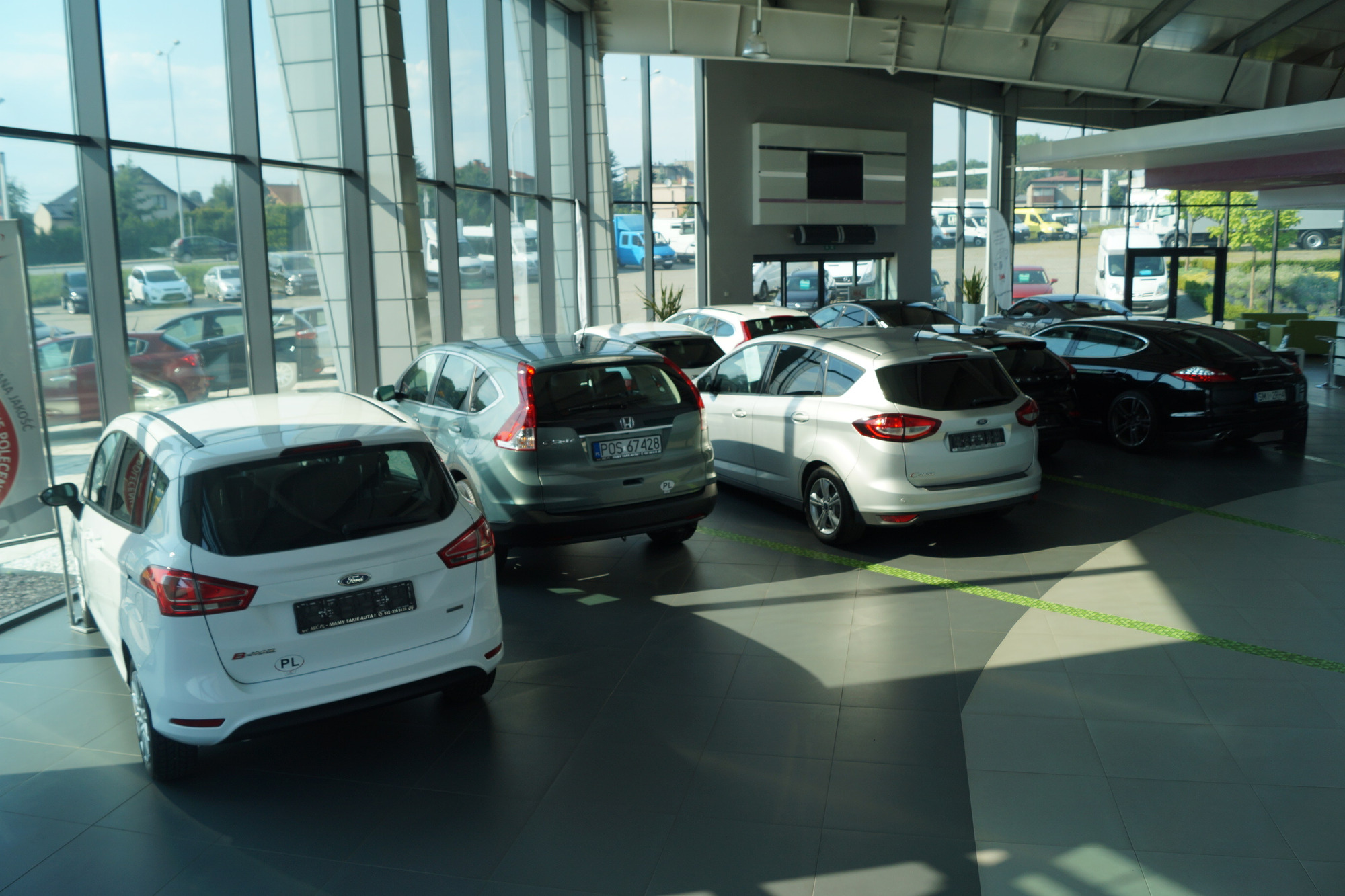 MGC CENTRUM SAMOCHODOW DOSTAWCZYCH - Vehículos municipales MERCEDES-BENZ undefined: foto 12