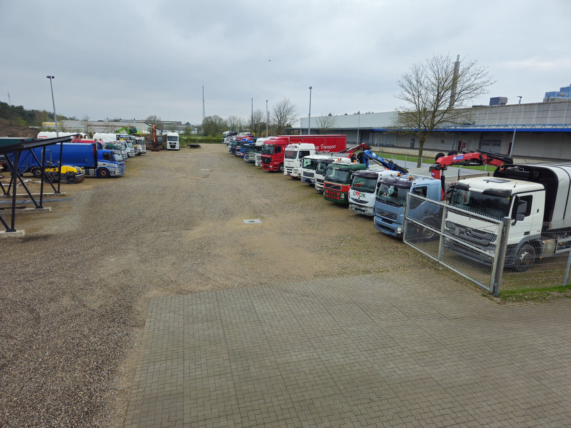 Wolther Trucks and Trading ApS - Camiones - Euro 3 undefined: foto 2