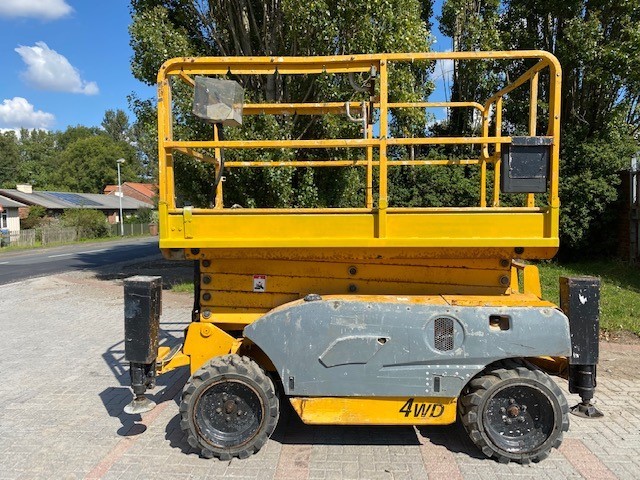 Centro Elevatori SRL - Maquinaria de construcción - Año: 2007 undefined: foto 23