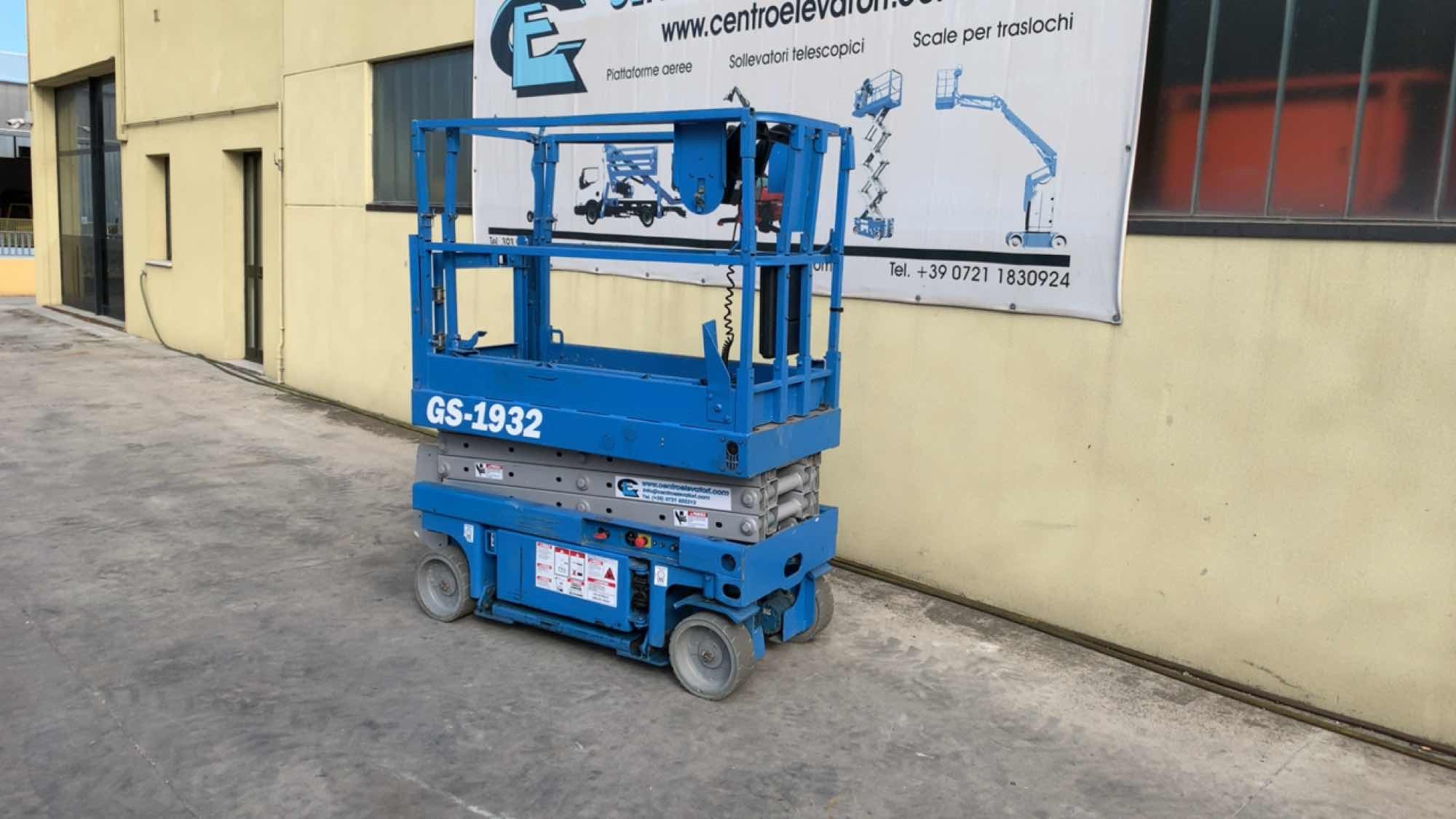 Centro Elevatori SRL - Maquinaria de construcción - Año: 2007 undefined: foto 12