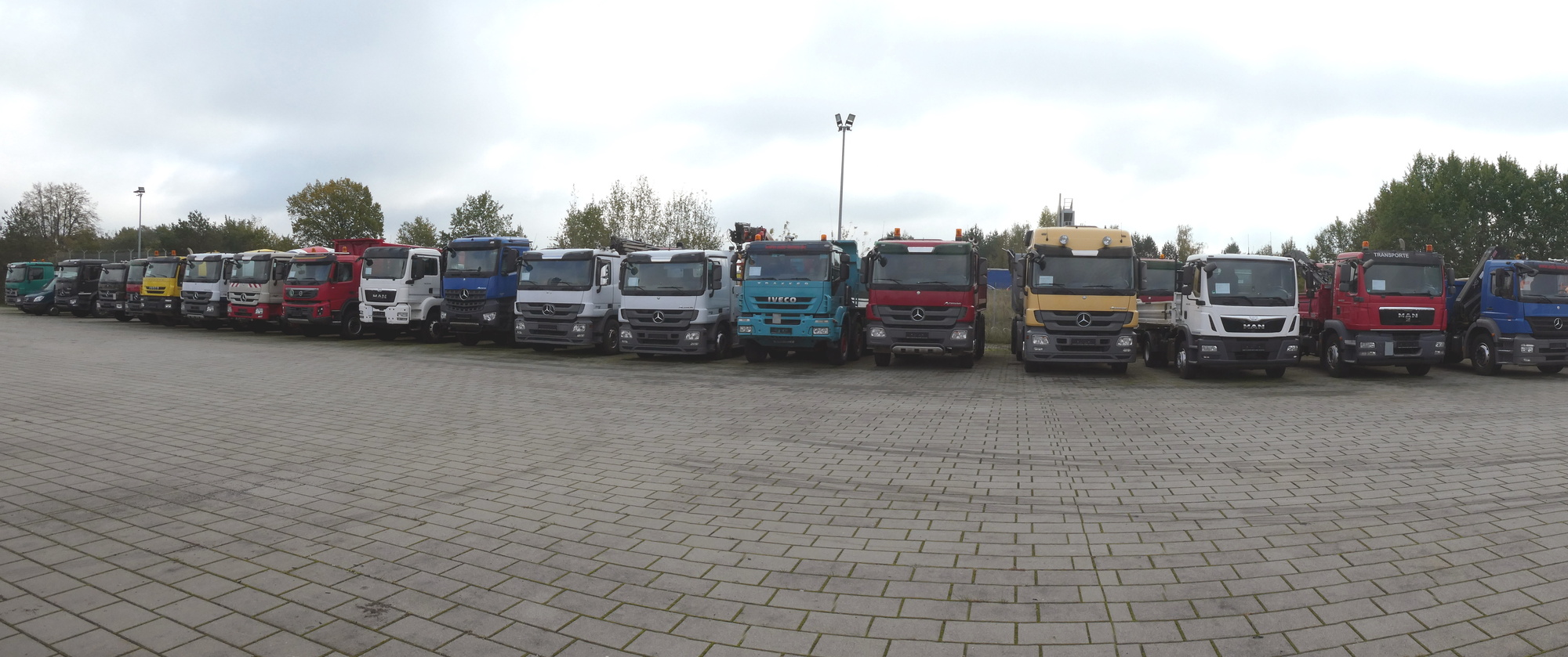 Henze Truck GmbH undefined: foto 1