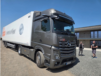 Cabeza tractora MERCEDES-BENZ Actros 1848