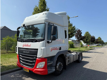 Cabeza tractora DAF CF 400