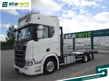 Camión portavehículos SCANIA R