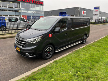 Furgoneta pequeña RENAULT Trafic 2.0