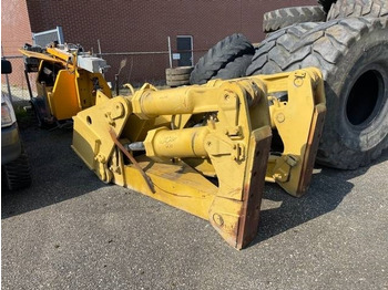 Escarificador CATERPILLAR